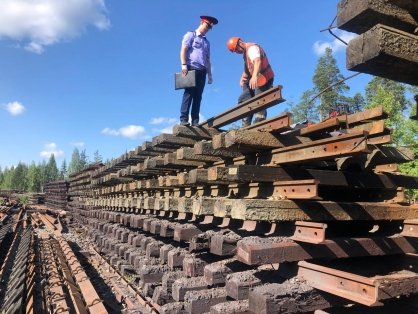 Следствием устанавливаются обстоятельства гибели мужчины